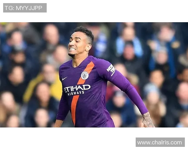 达尼洛：从足球场上的闪耀之星到生活中的多面手